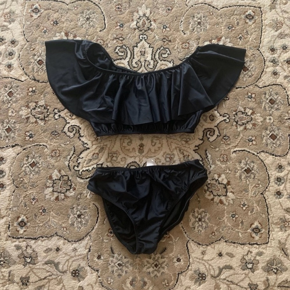 Two pieces big girl swim wear girls XL ( 14-16yrs)/ adult XS